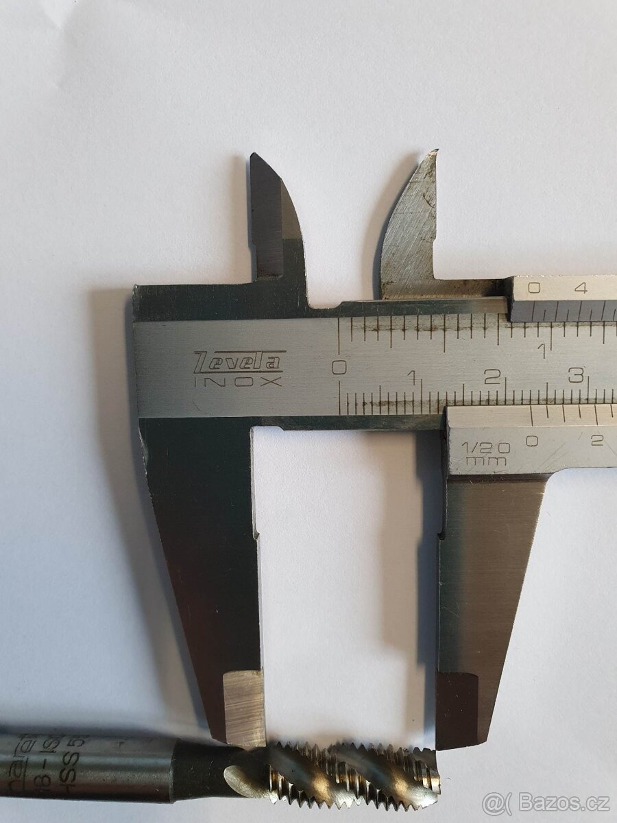 Závitník strojní M8 rychlořezný - 6