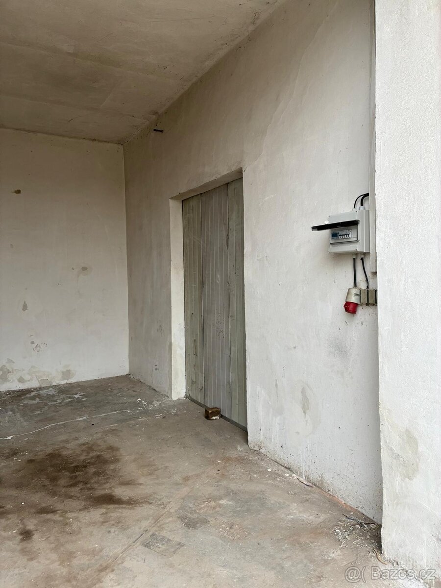 Dílna/garáž/sklad 40m2 - 6