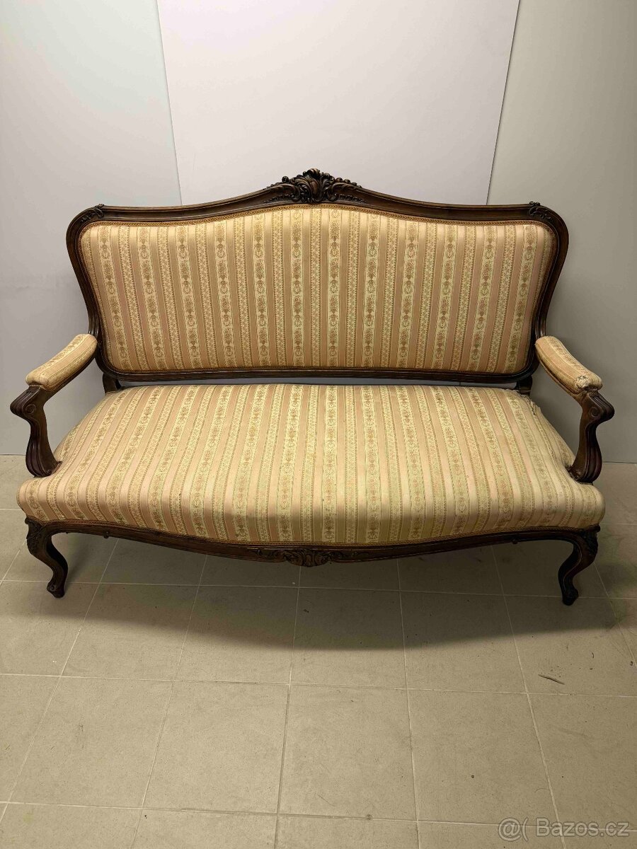 Starožitný gauč - 6