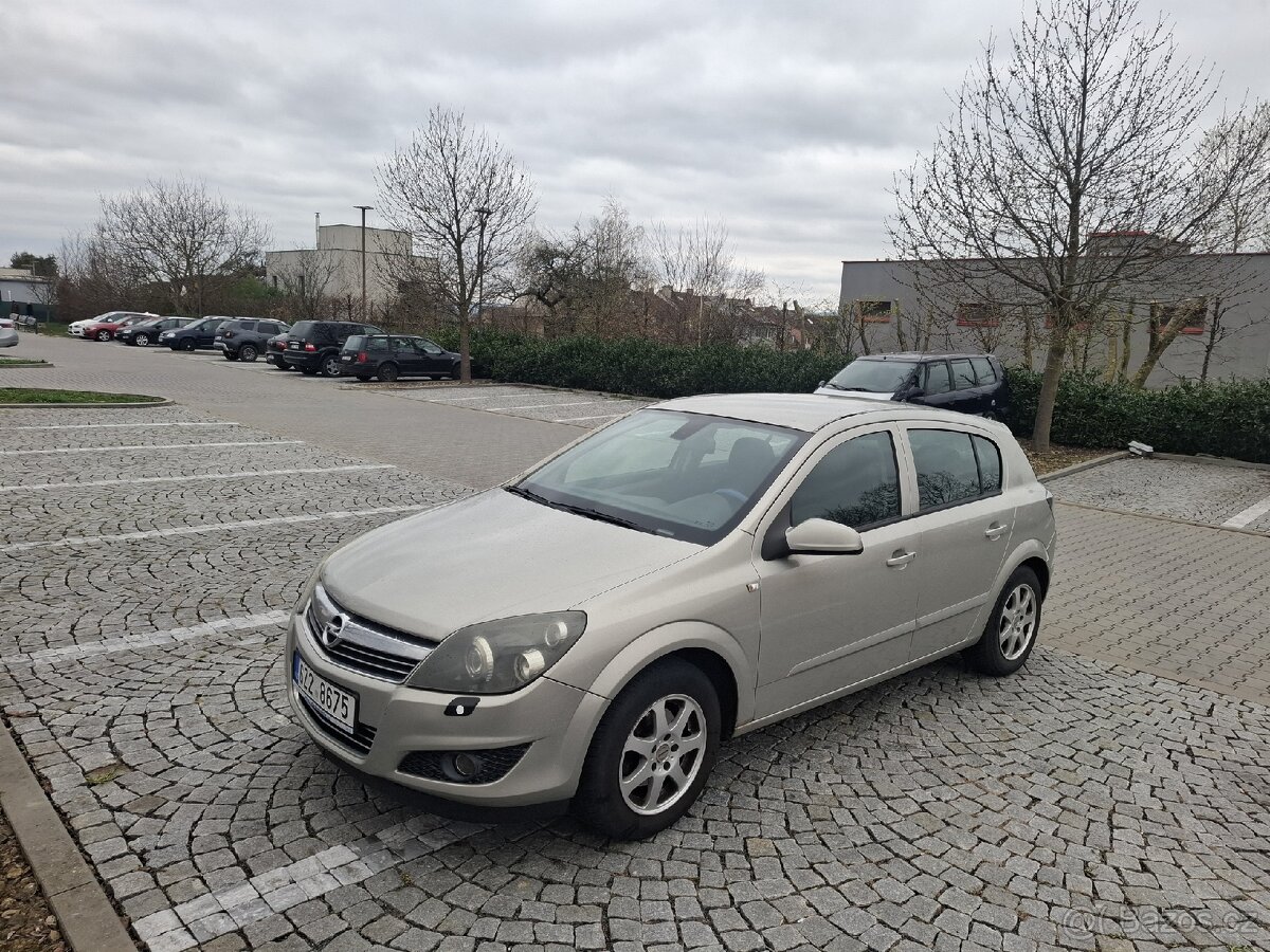 Prodám Opel Astra 1.6i - 6