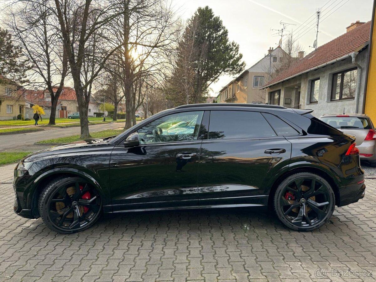 AUDI RSQ8 9/2023 - záruka do 9/2028 - cena bez DPH - 6