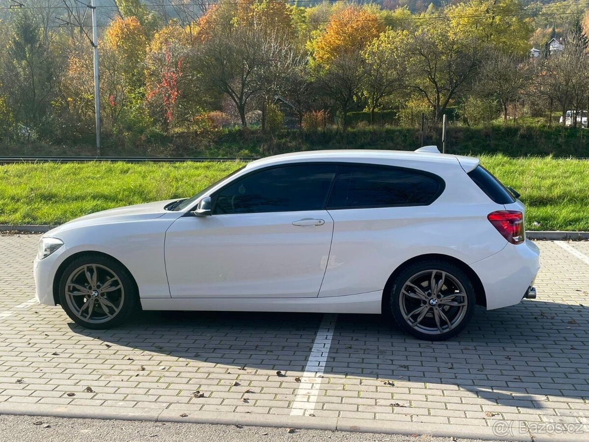 BMW řada 1 , f21 116i - 6