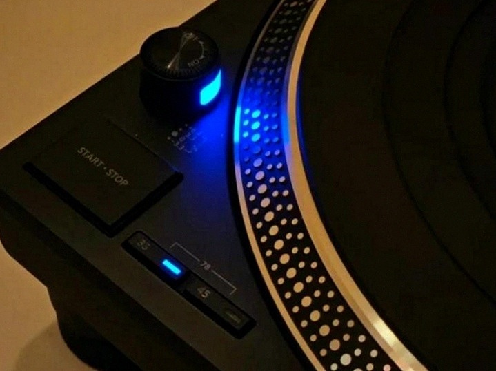 Technics SL-1210GR2 - 6