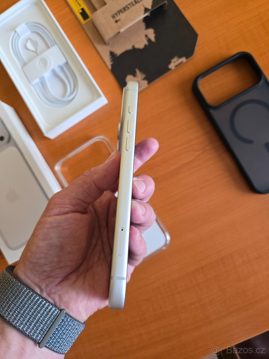 Prodám iPhone 17 Pro Max 256GB, záruka Datart - 6