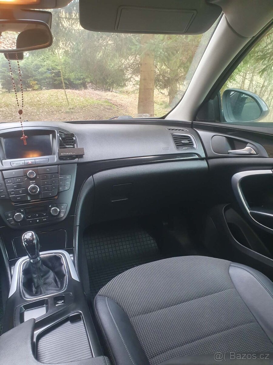 Opel Insignia 2012 2.0 TDCI 118KW - 6