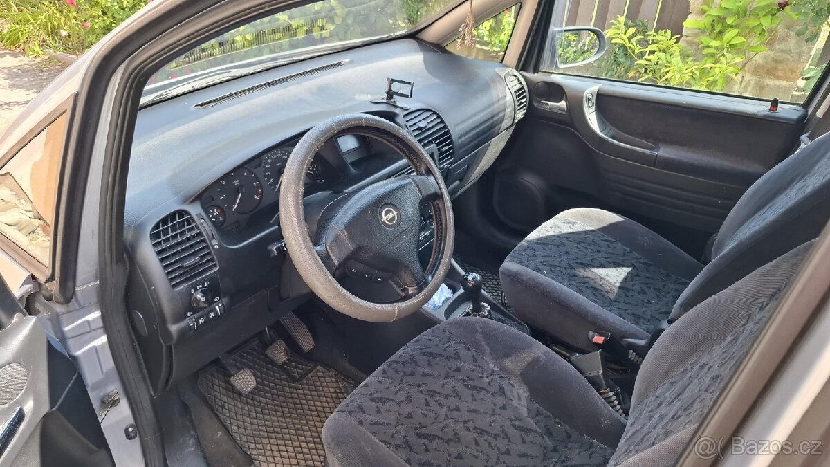 Opel Zafira - 6