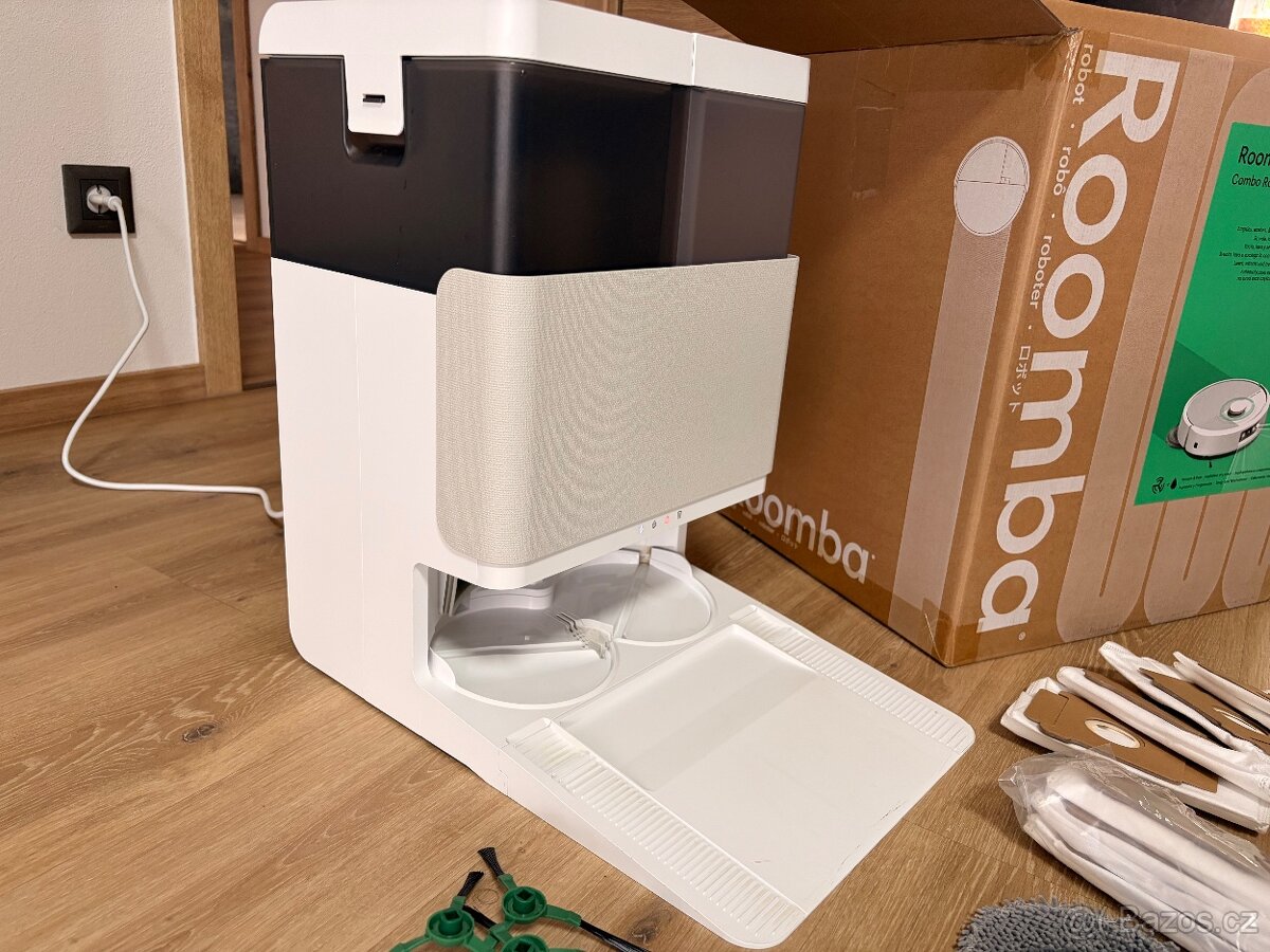 Robotický vysavač iRobot Roomba Plus505 Combo+ AutoWashDock - 6