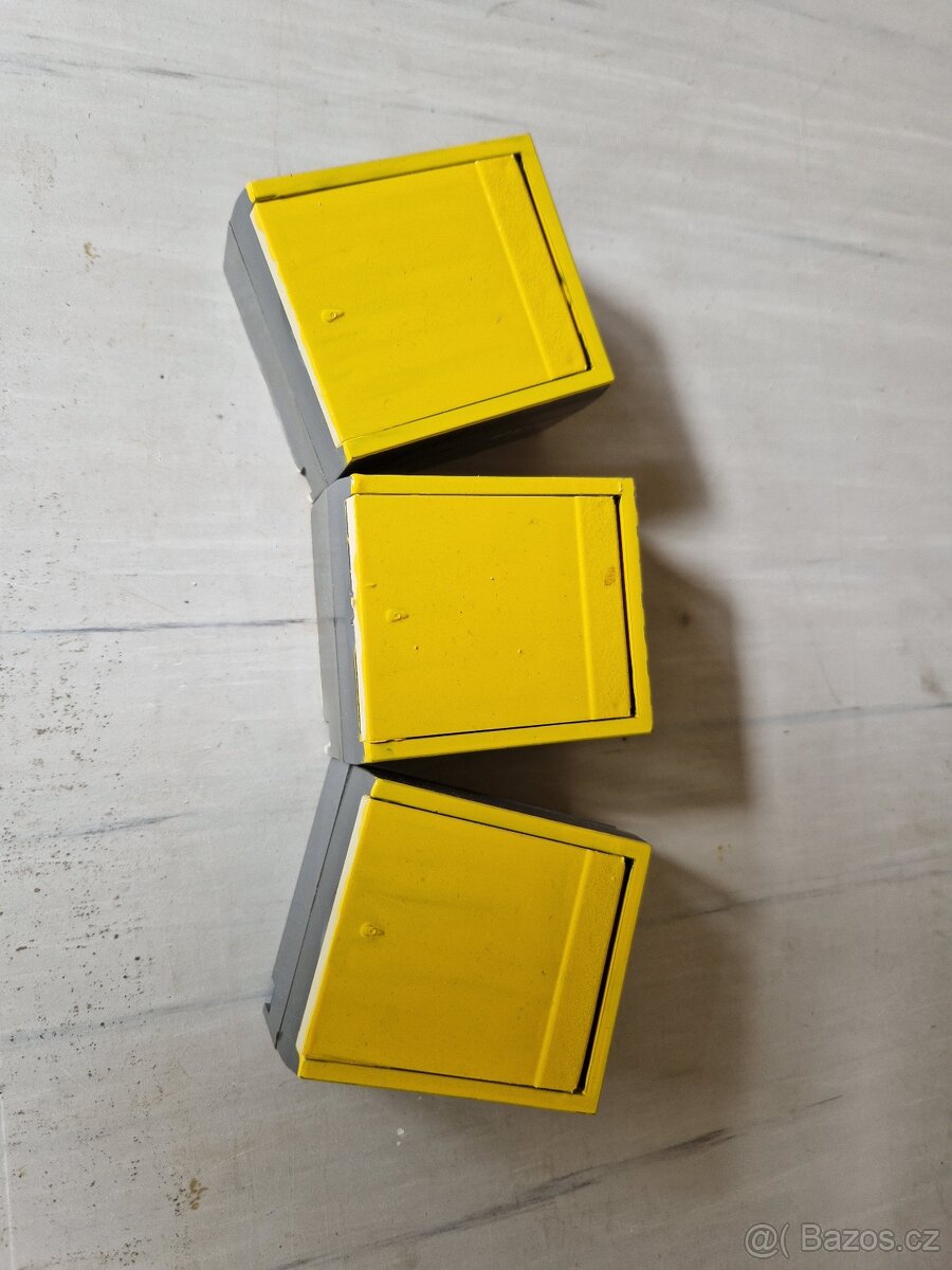 Zásuvky,zástrčky, síťové šňůry, acidurky - 6