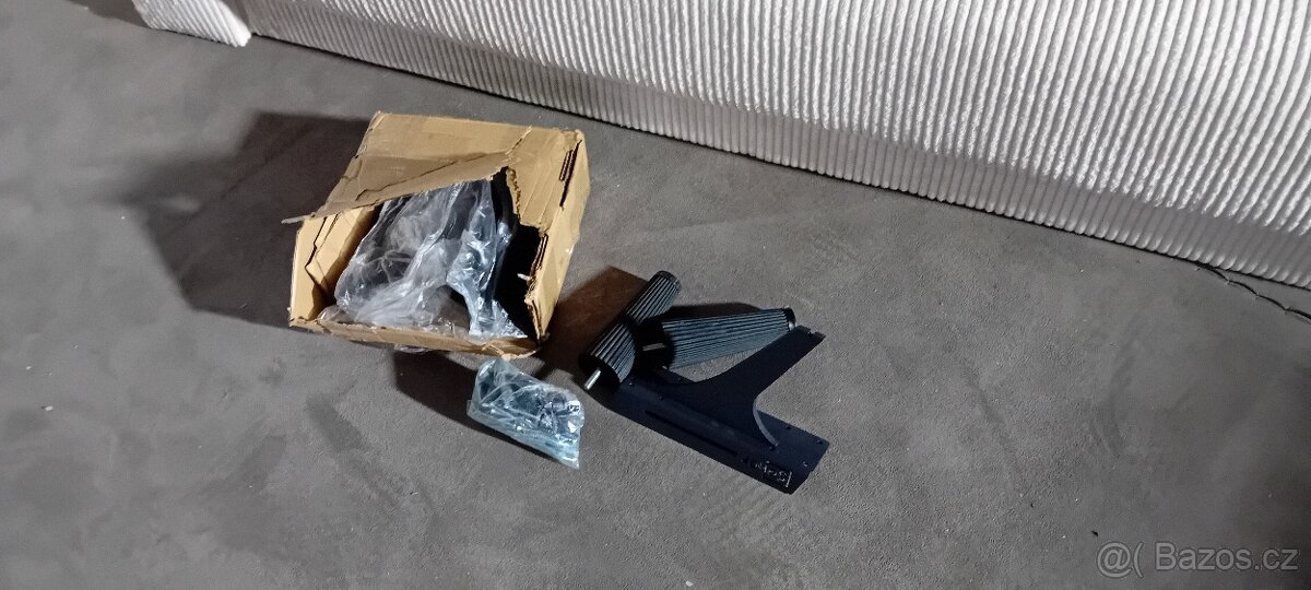 Prodám novou sedací soupravu 3-2 - 6