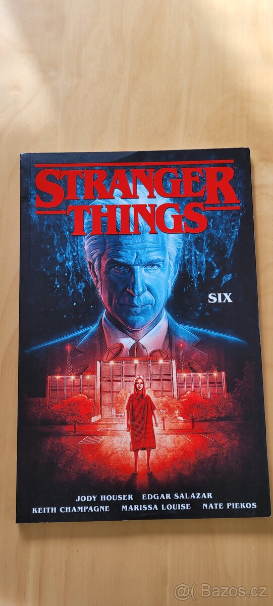 Stranger Things - 3 knihy: 1 v češtině, 2 knihy v angličtině - 6