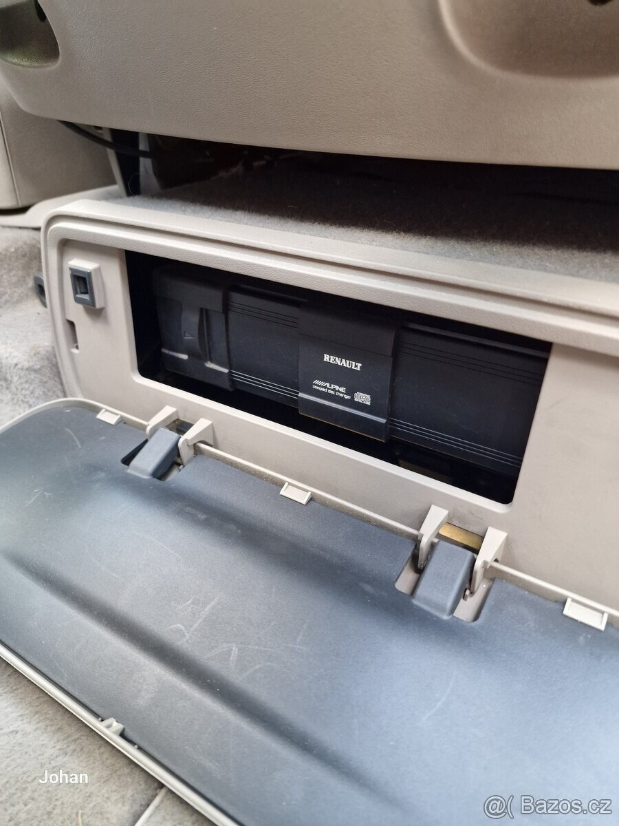 Renault Megane scenic II 1,9 Dci - 6