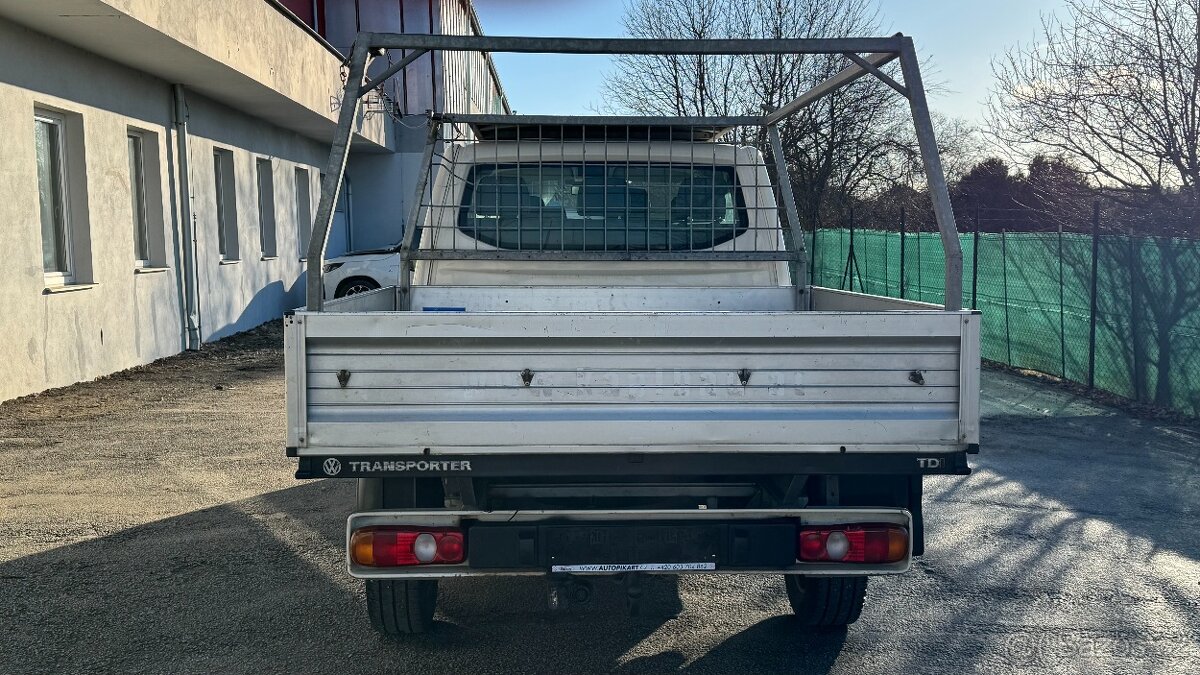 VW Transporter T5 valník, 6míst - 6