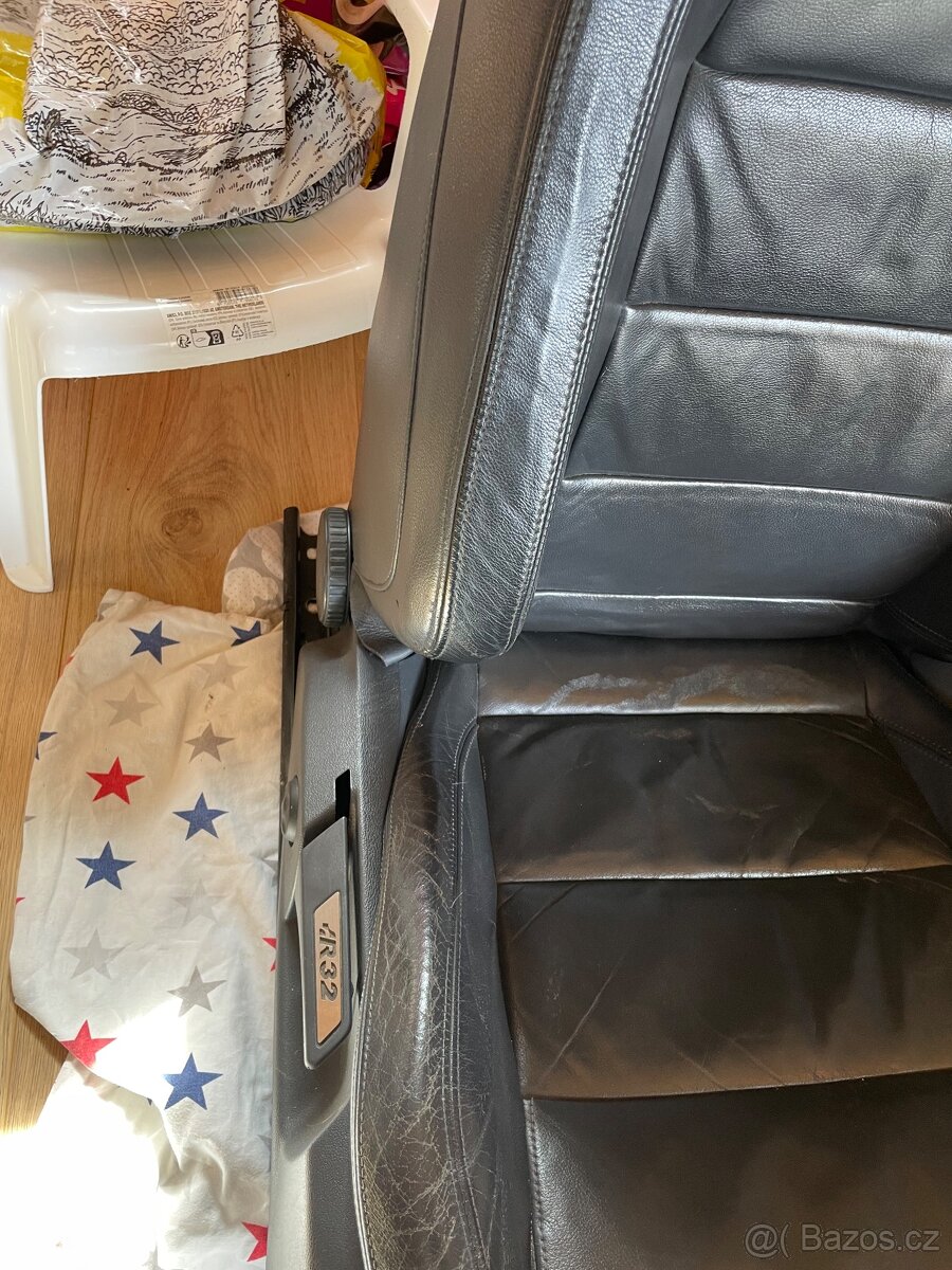 Kožená sedadla vw golf r32 - 6