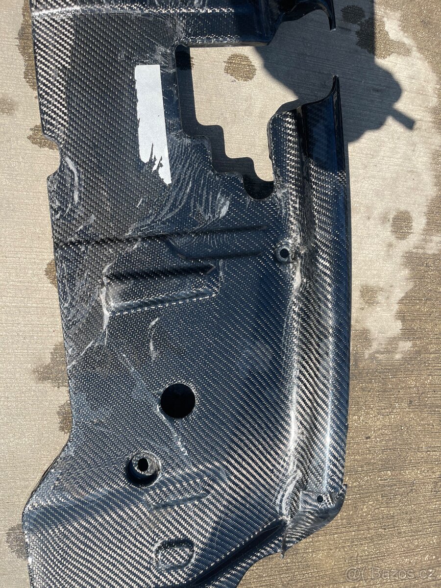 Ford Mustang carbon - 6
