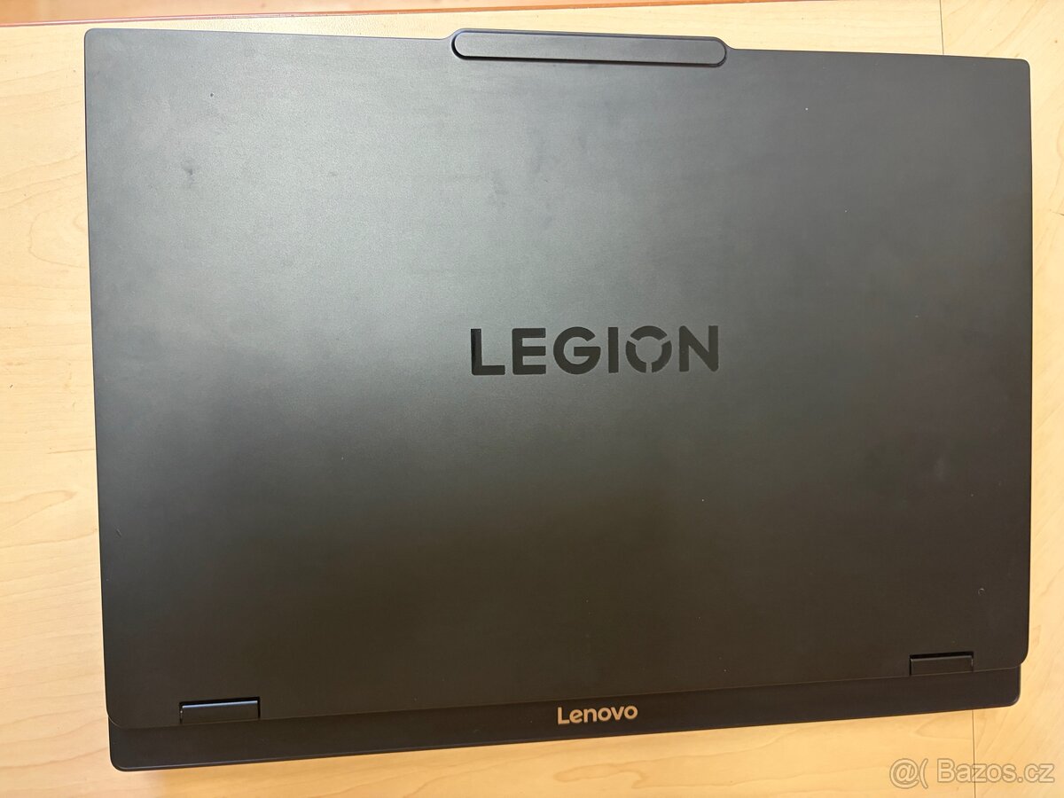 Lenovo Legion 5 OLED - 6