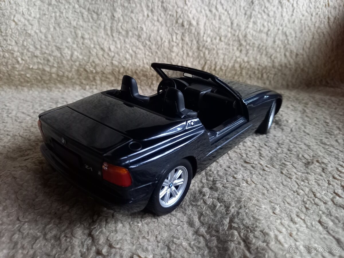 Prodám BMW Z1 - 1:18 - Minichamps, s originální krabicí - 6