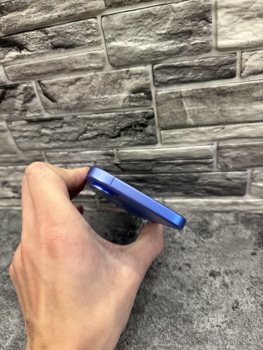 iPhone 16 128GB Ultramarine, baterie 98% - 6