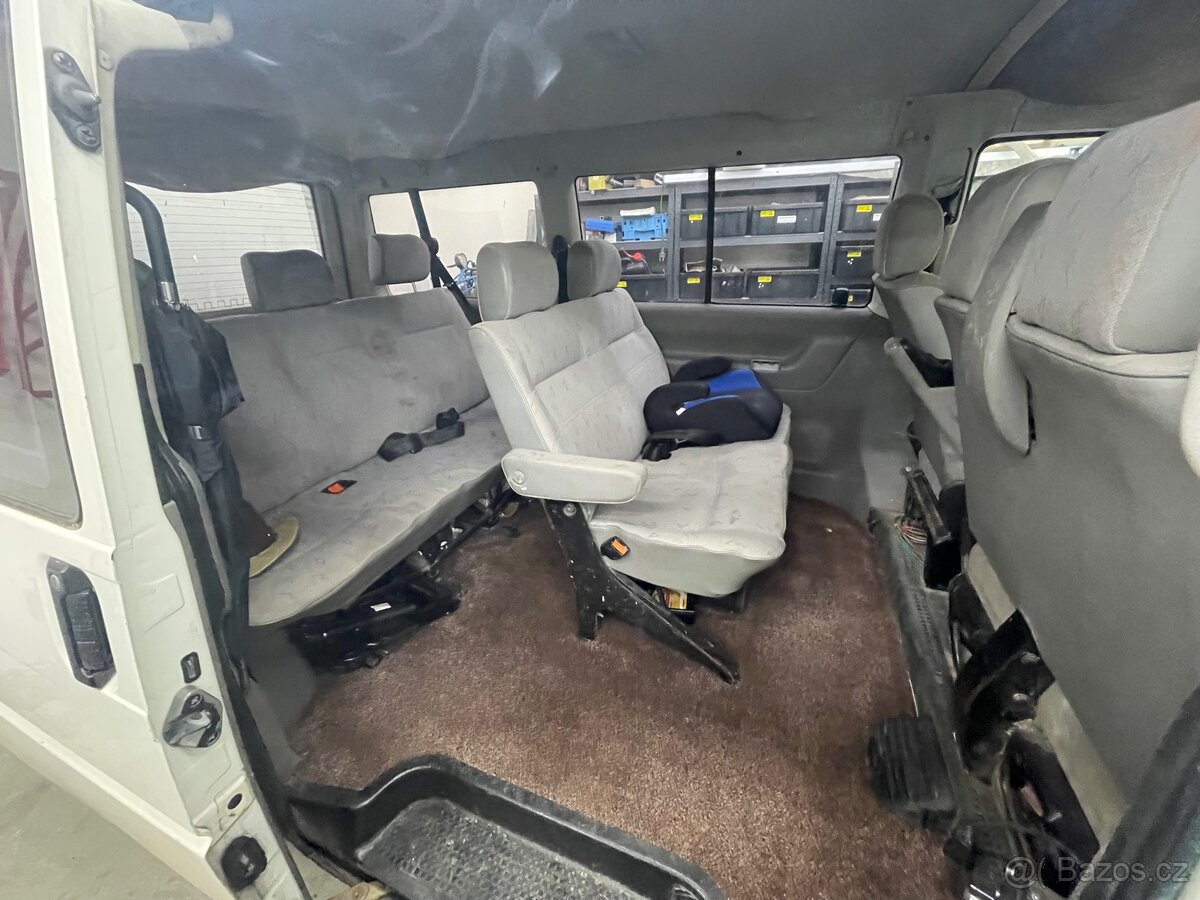 Prodám Volkswagen caravelle t4 2.5 65kw - 6