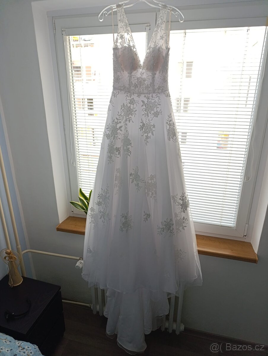 Svatební šaty velikost 6 - 6