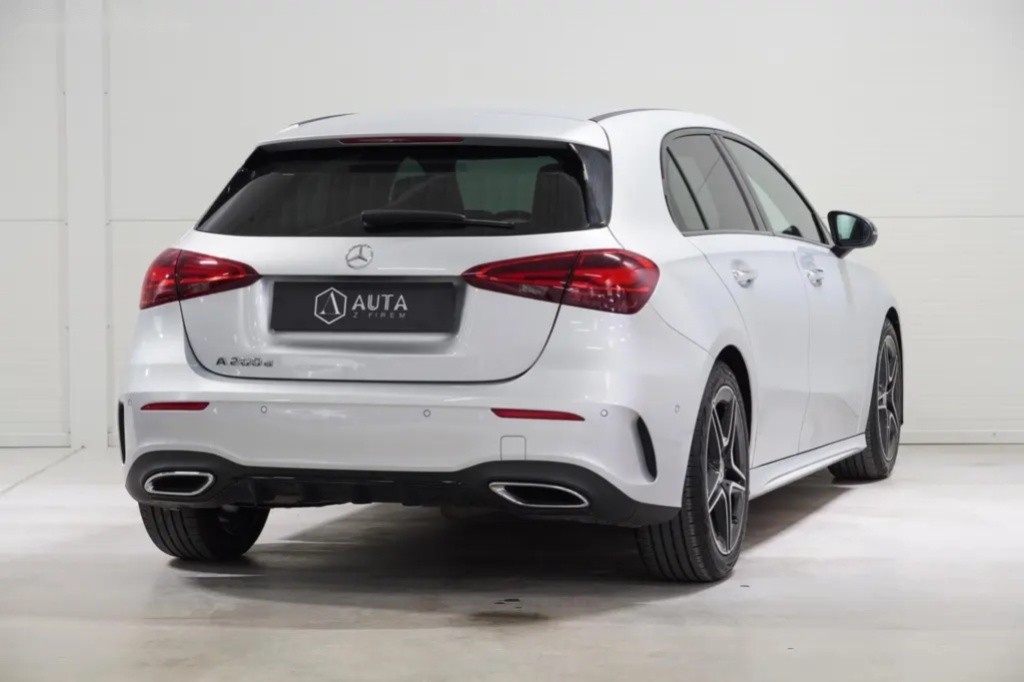 Mercedes-Benz Třídy A, A200D,NIGHT,AMG,ČR,DPH,ZÁRUKA - 6