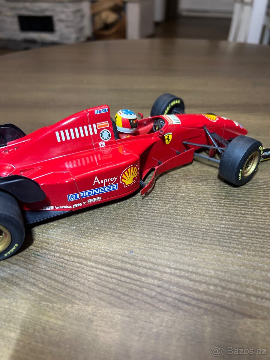 Ferrari 412 T2 1:18 - 6