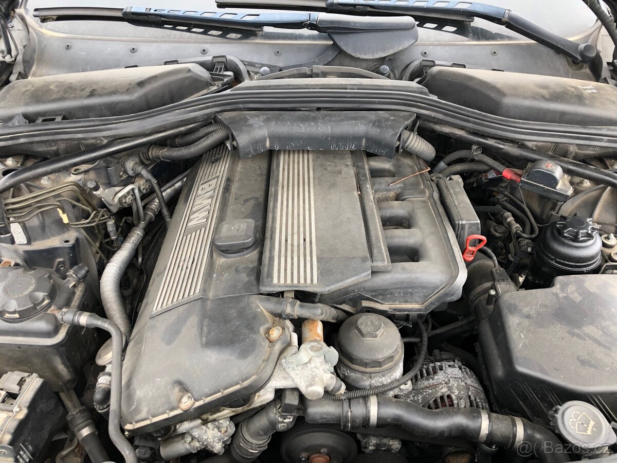 BMW E60 525i - 6