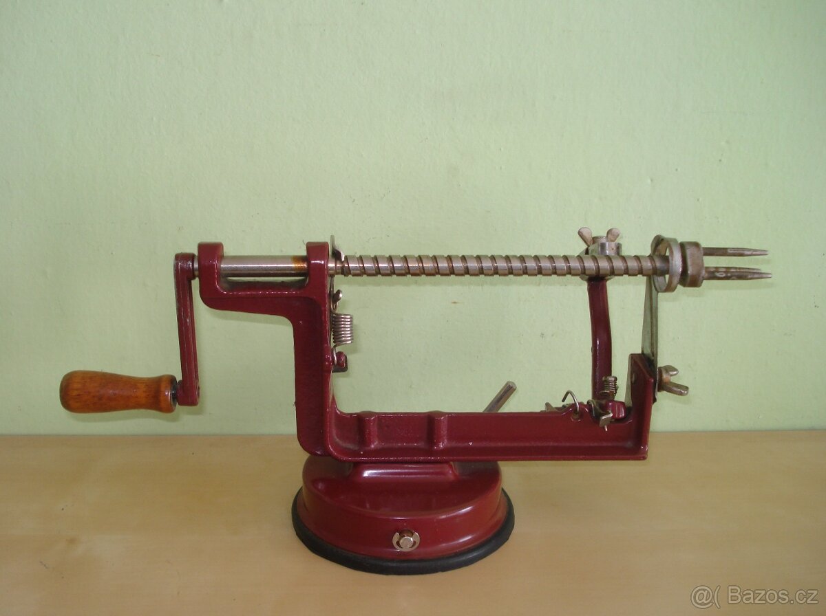 Řezačka a ruční loupač jablek - 6