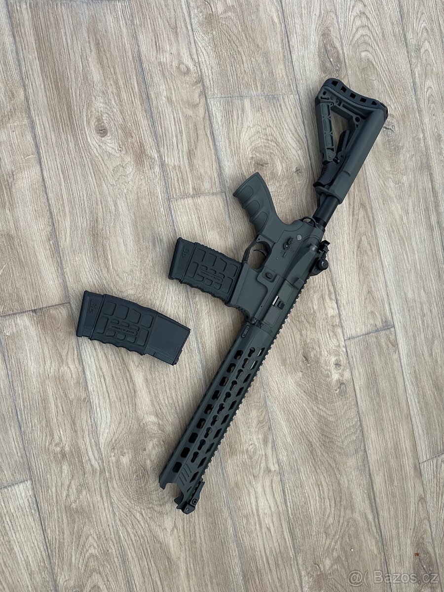Prodám airsoft G&G predátora - 6