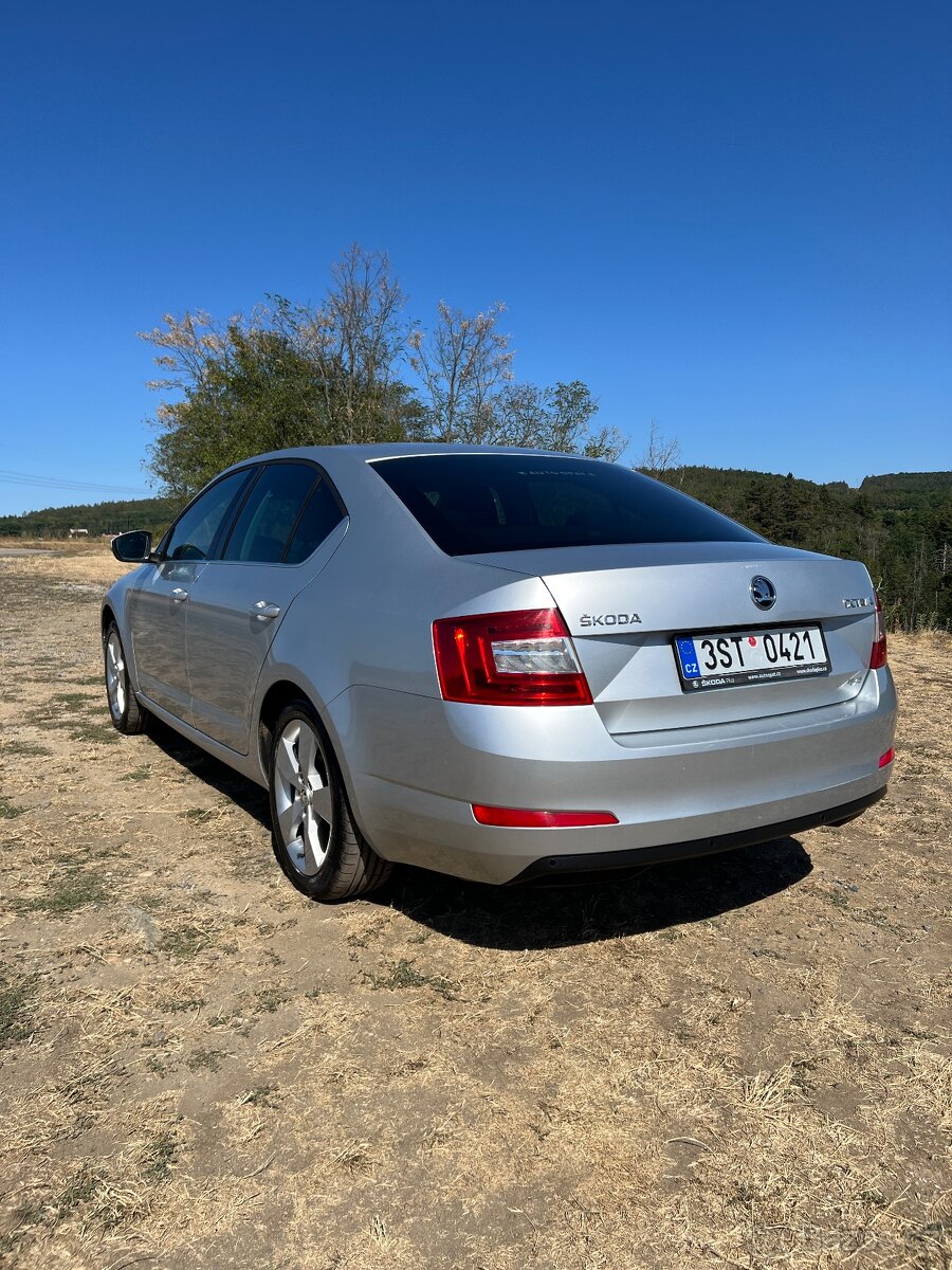 Škoda Octavia lll 2.0TDI 4x4 - 6