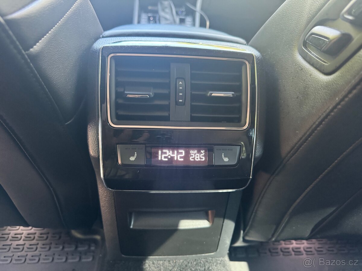 Škoda Superb 2017 L&K 140kw 4x4 - 6