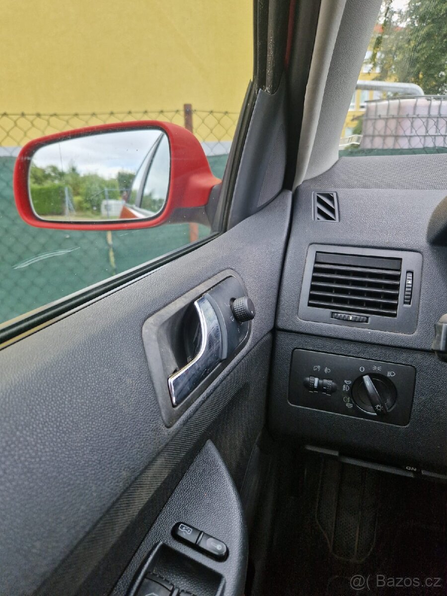 Prodám Škoda Fabia první generace r.v.2004 - 6
