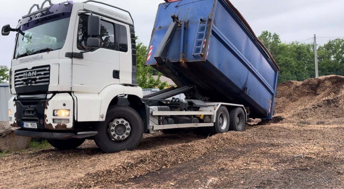 Dřevní štěpka, mulč do záhonu nebo jako palivo - biomasa - 6