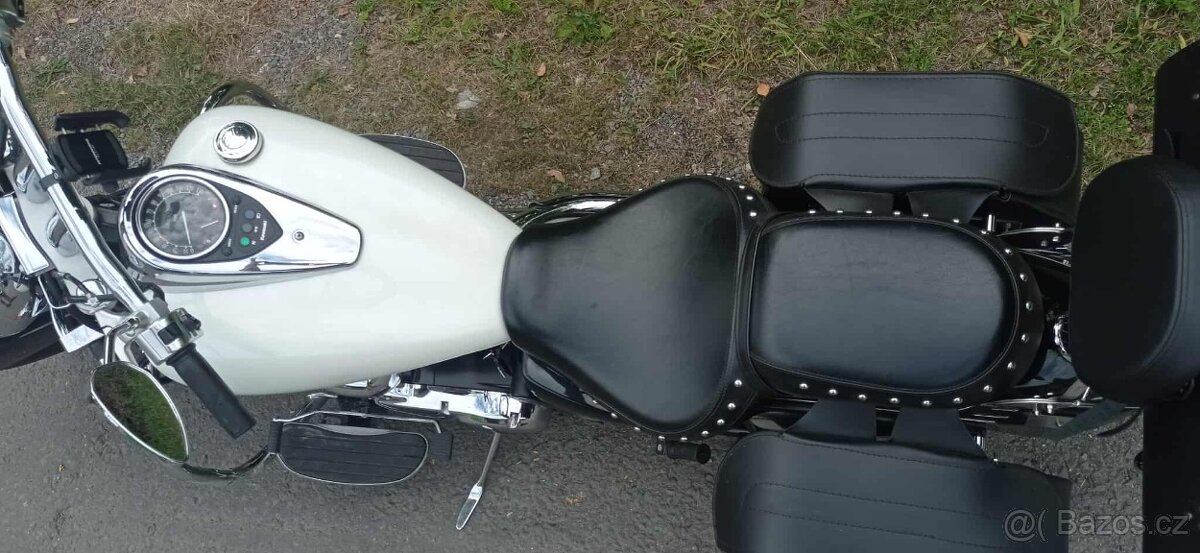 Kawasaki VN900 classic - 6