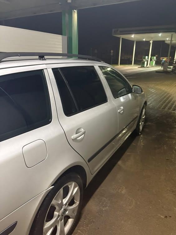 Škoda Octavia 2 - 6