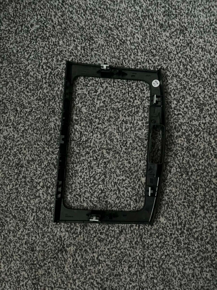 VW Passat B7 kombi r.v. 2012 navigace - 6