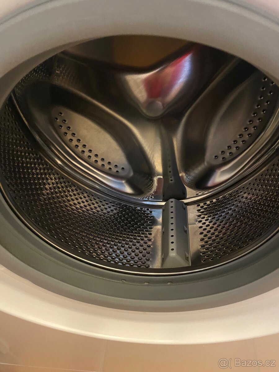 Pračka INDESIT - 6