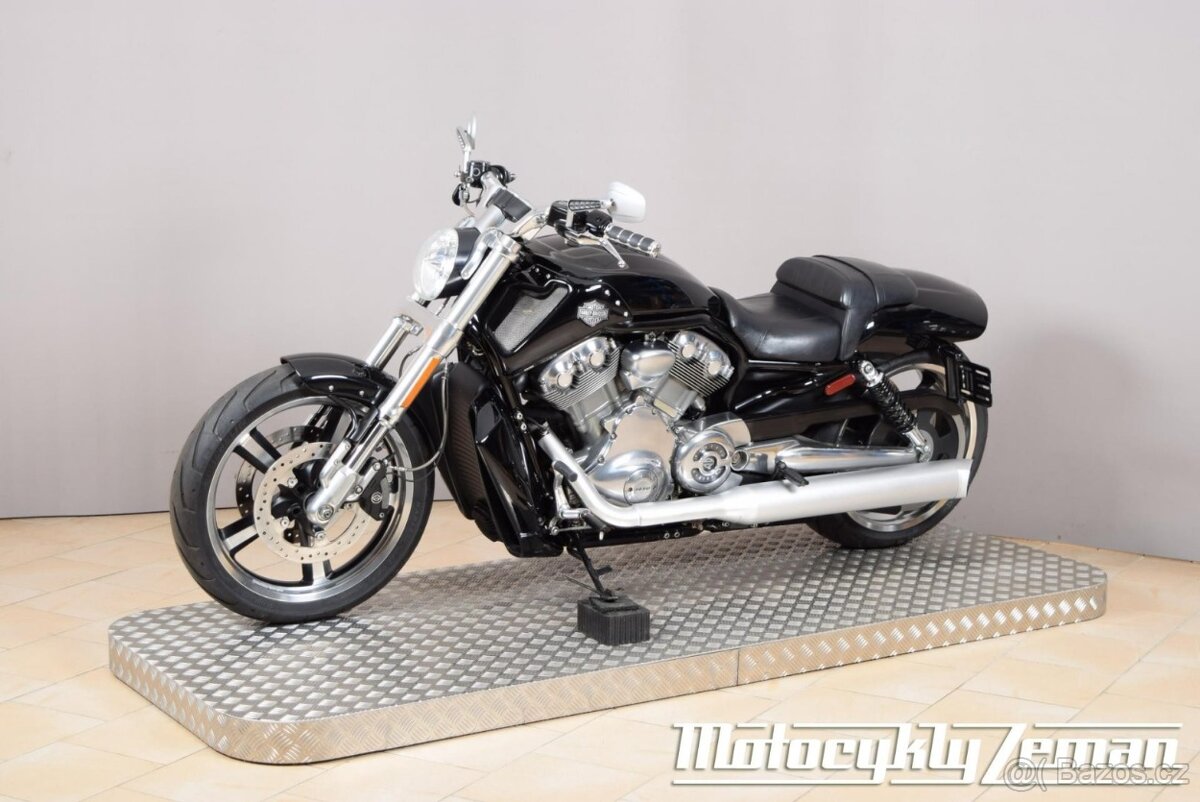 Harley-Davidson VRSCF V-Rod Muscle 2010 - 6