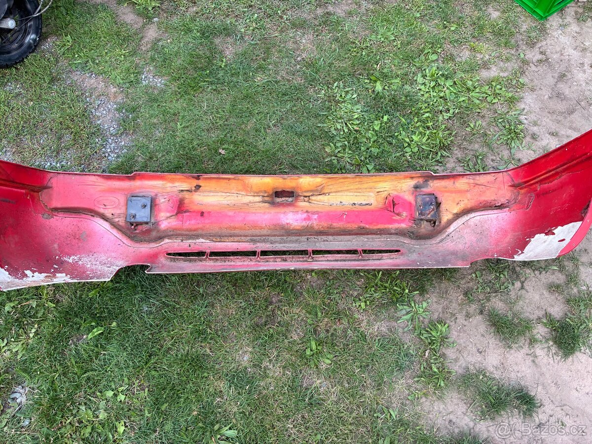 Zadní nárazník Ford Escort - 6