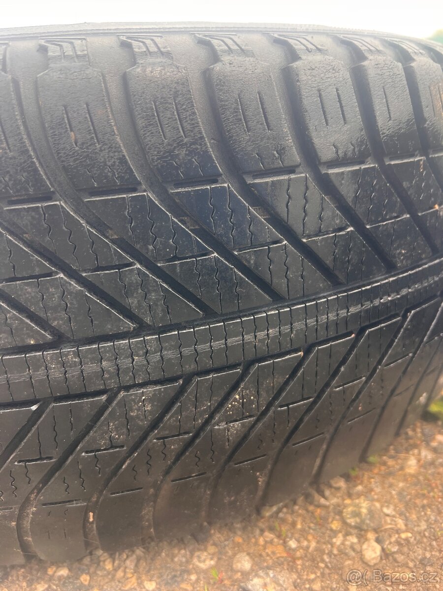 Originální alu sada VW 235/55R17 - 6