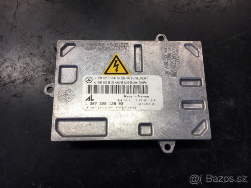 Subaru Outback přední kryty svetel - repase - 6