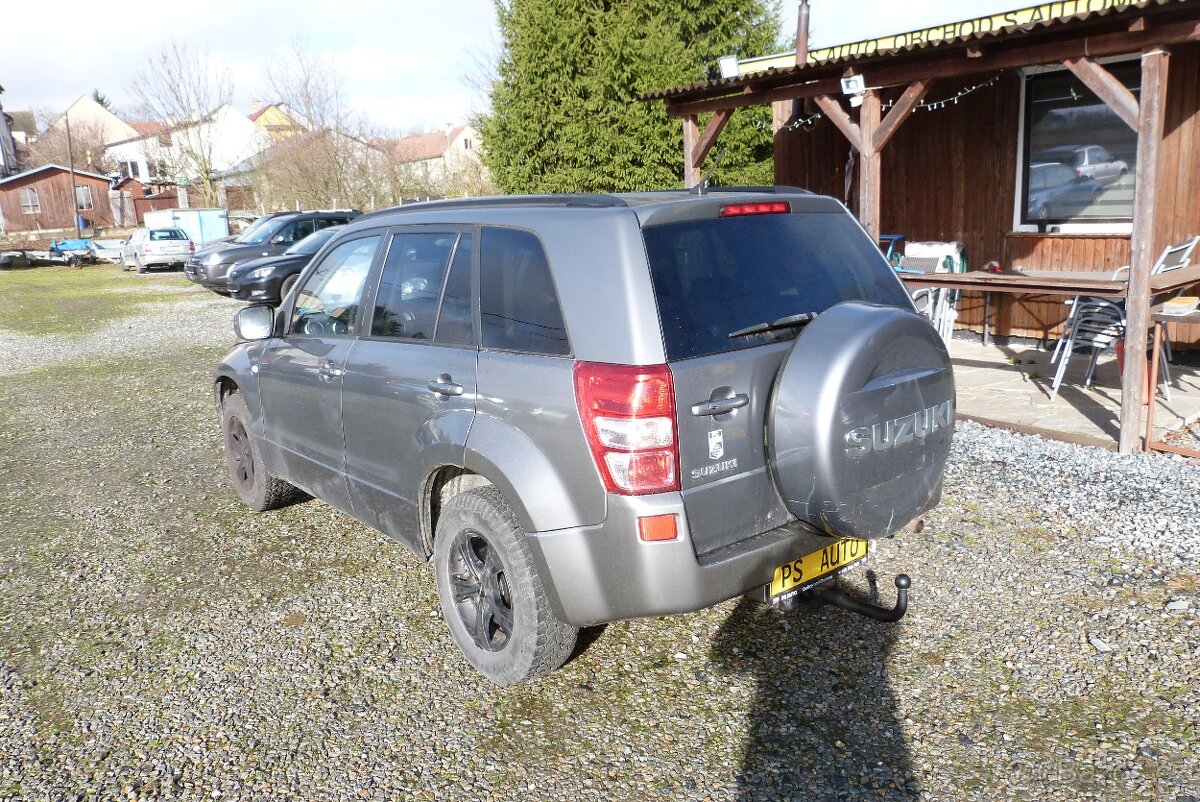 Grand Vitara 2.0i 16v Active 4x4 - 6