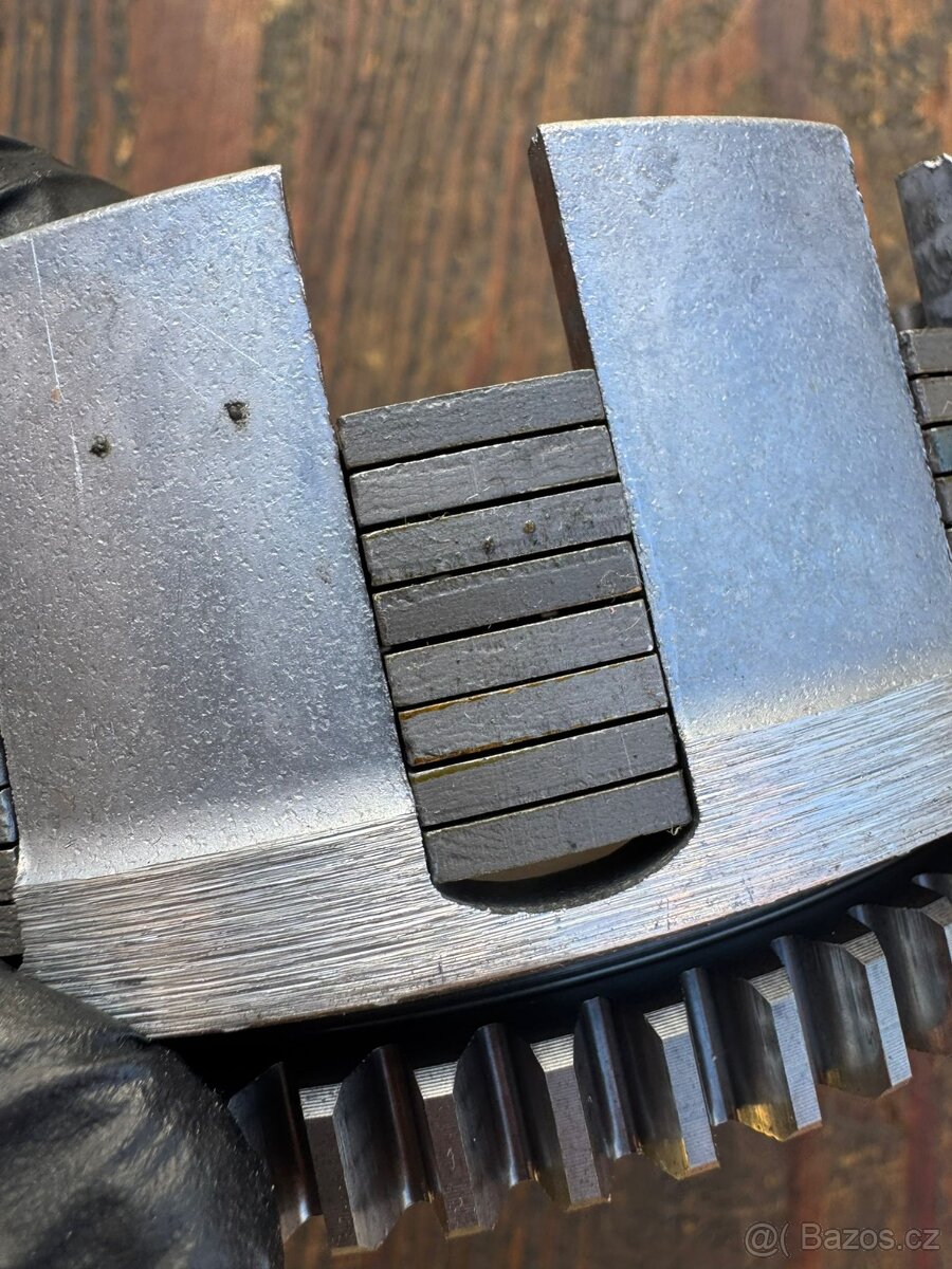 Vnější spojkový koš lamel košík přítlačný Yamaha YZ 125 - 6