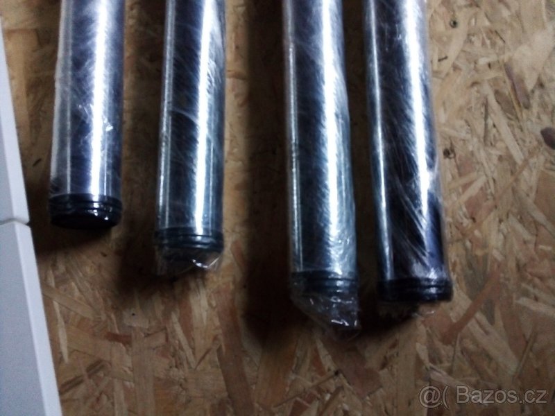 Rrozkládací jídelní stůl NOVÝ - 6