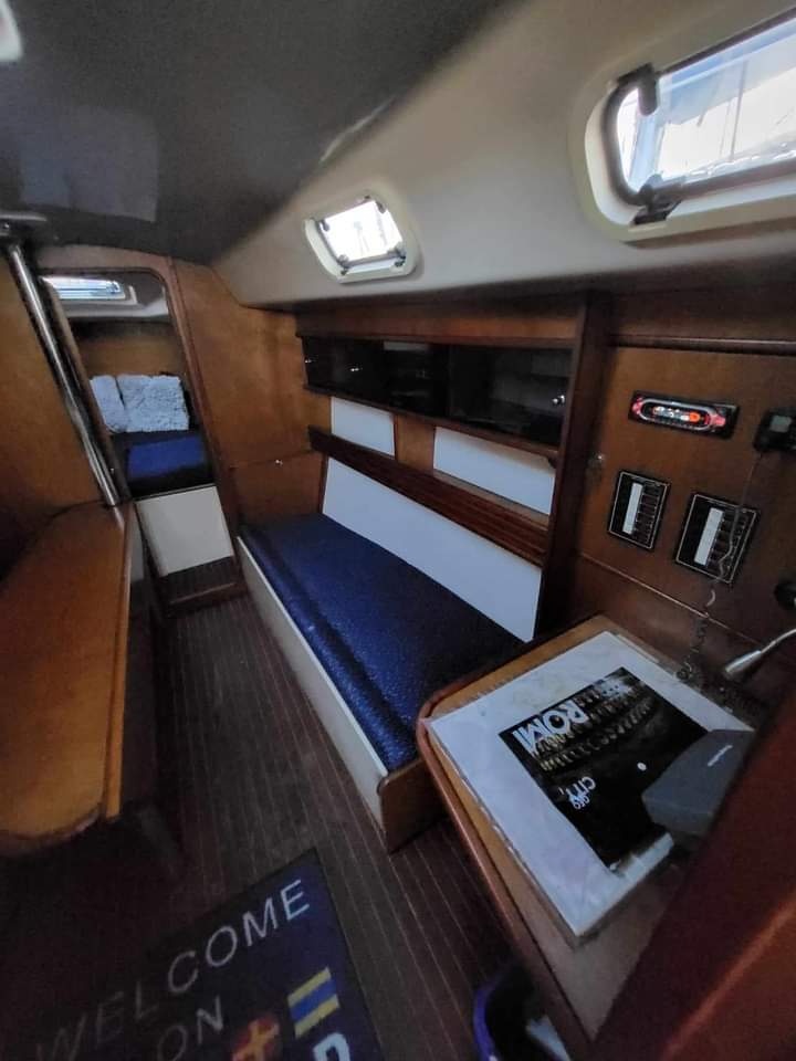 Prodám kajutovou plachetnice avar 32 - 6