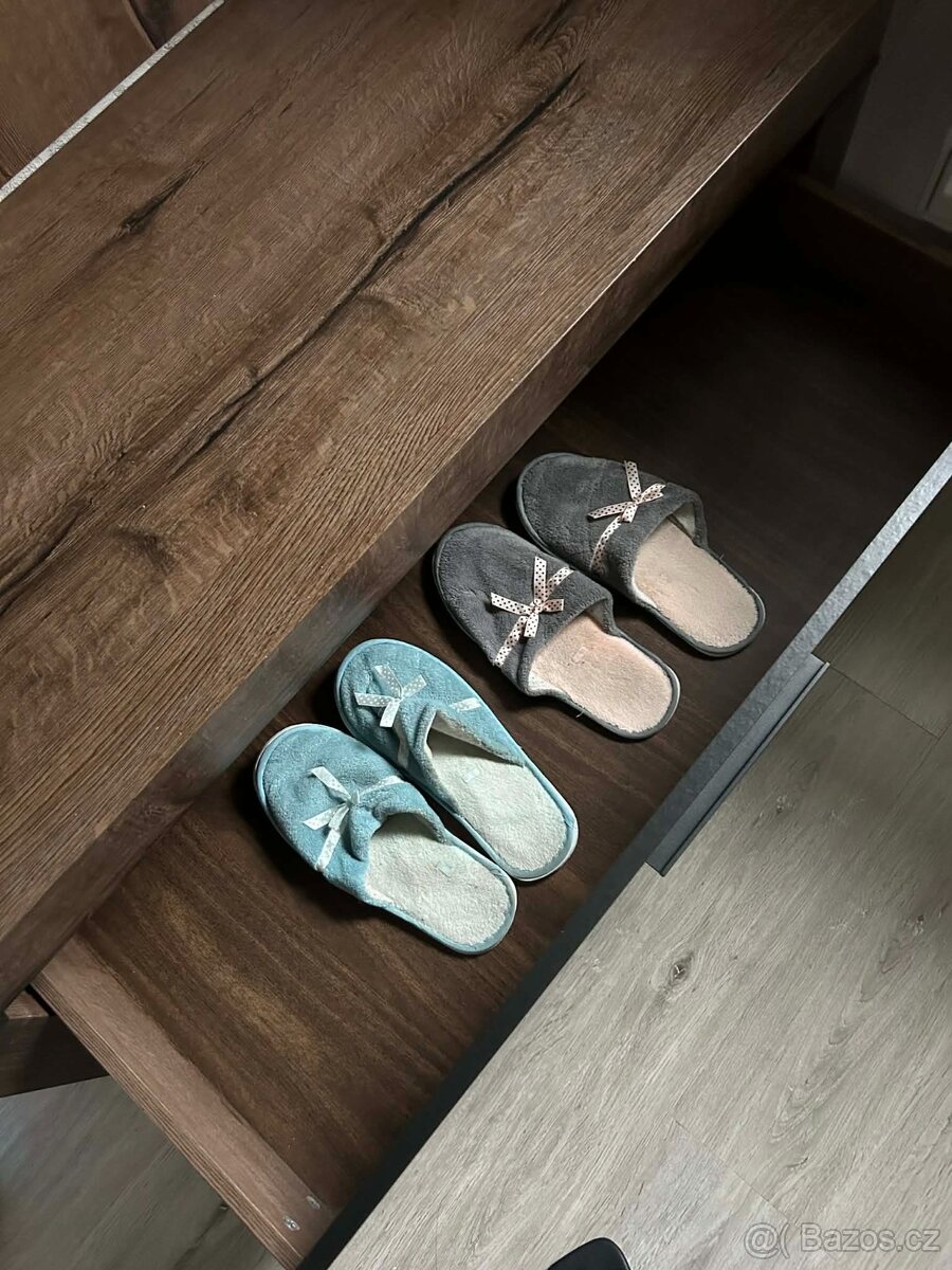 Předsíňová sestava - 6