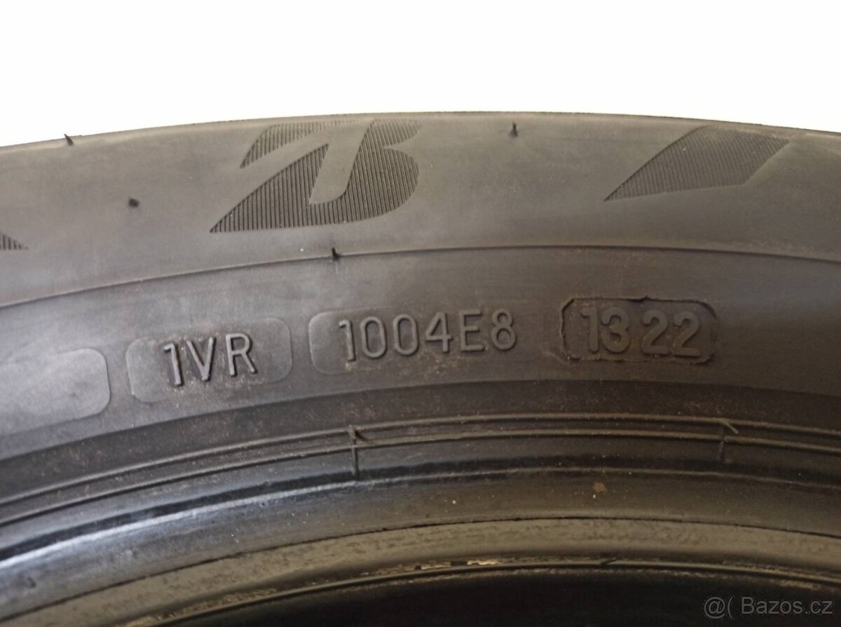 Bridgestone 235/55 R17 103H 5,5mm - 6