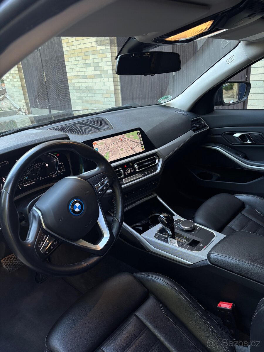 BMW 330e Touring (G21) Plug in hybrid - 6