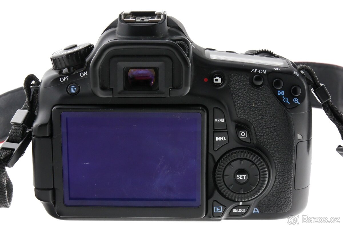 Zrcadlovka Canon 60D + 50mm + příslušenství - 6