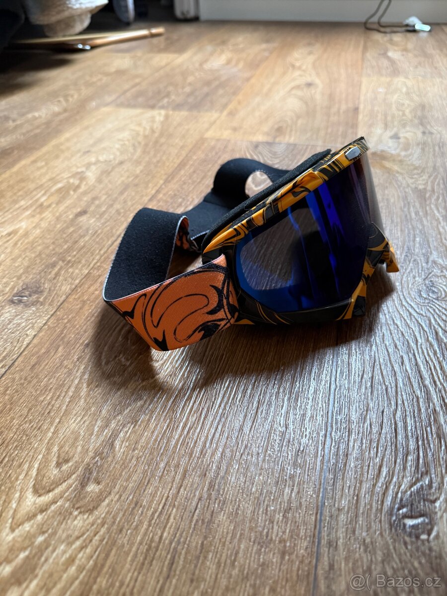 Dětská cross helma Mejia - 6