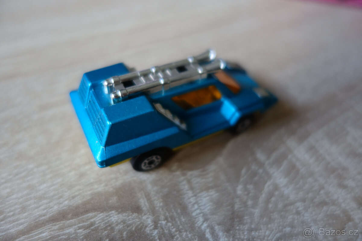 Matchbox Superfast No. 68 Cosmopolitan - 6